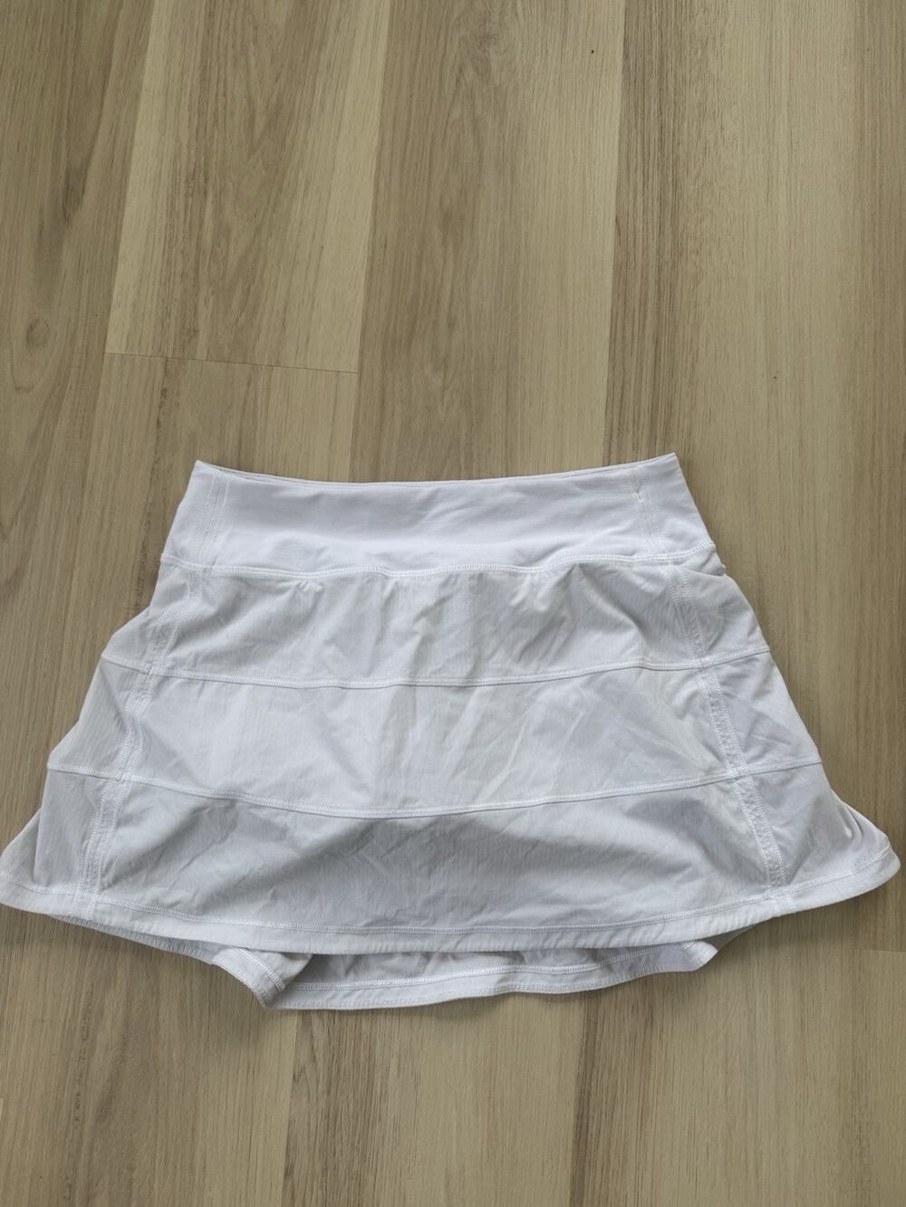 Lululemon Pace Rival Skirt (Tall) 4-way Stretch 15” Women’s Size 4 White